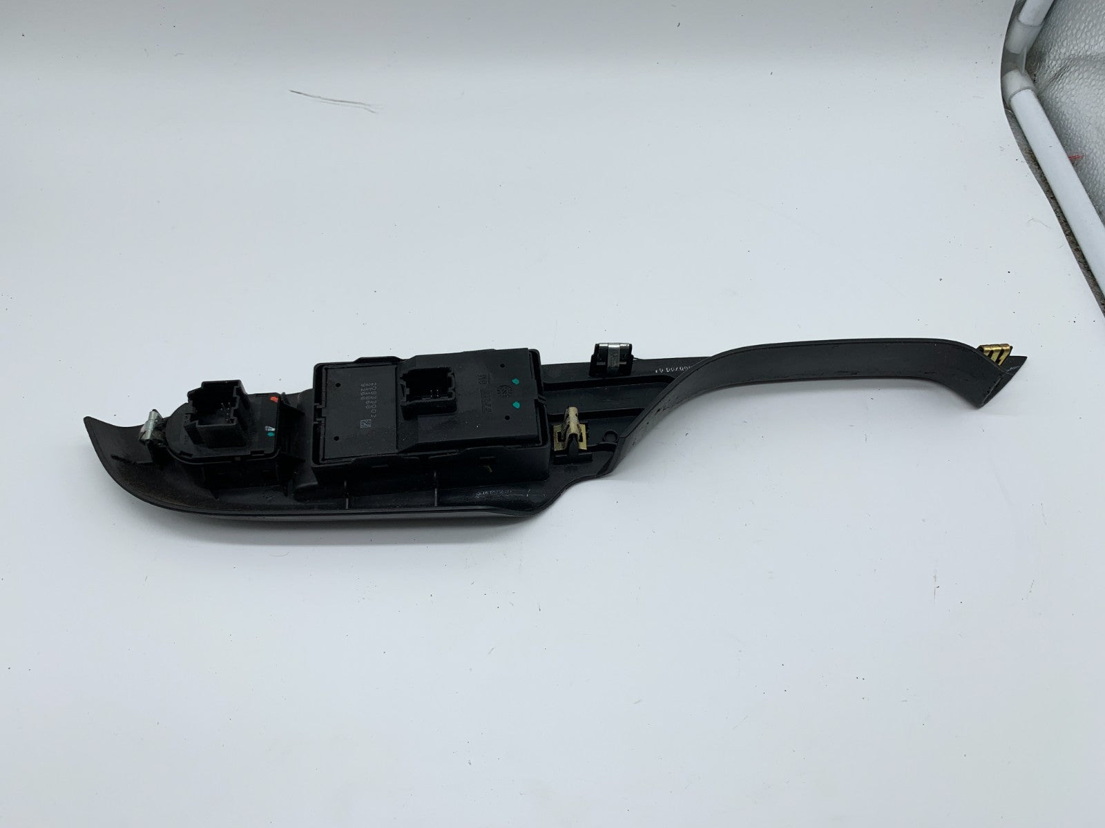 2010-2012 Cadillac SRX Master Power Window Switch OEM B03B54009