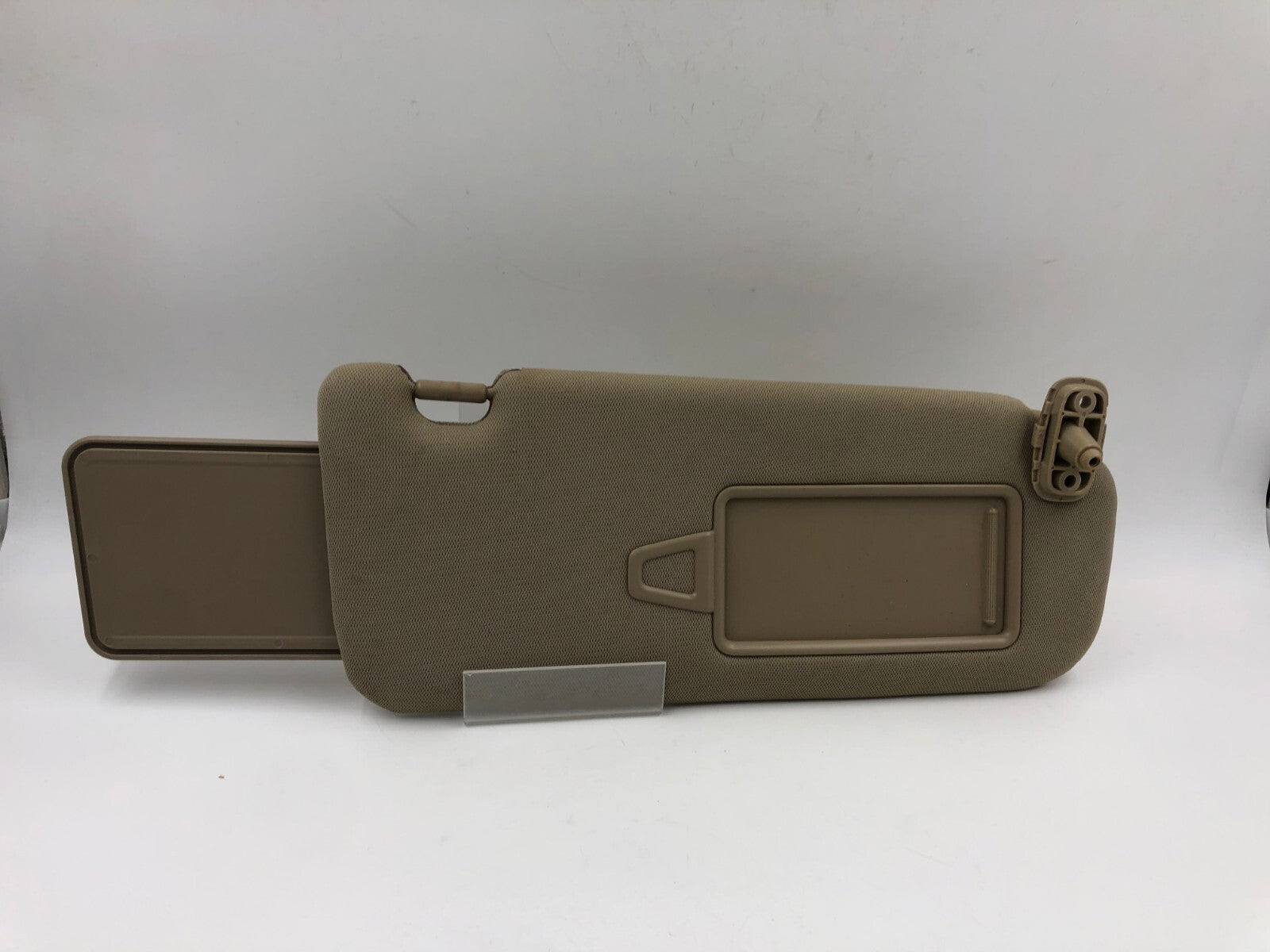2011-2015 Kia Sorento Passenger Sun Visor Beige OEM D02B54022