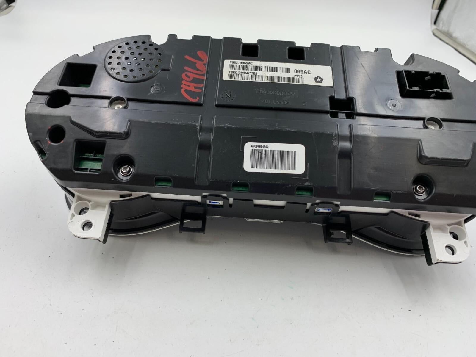 2016 Jeep Grand Cherokee Speedometer Instrument Cluster 73077 Miles D02B31049