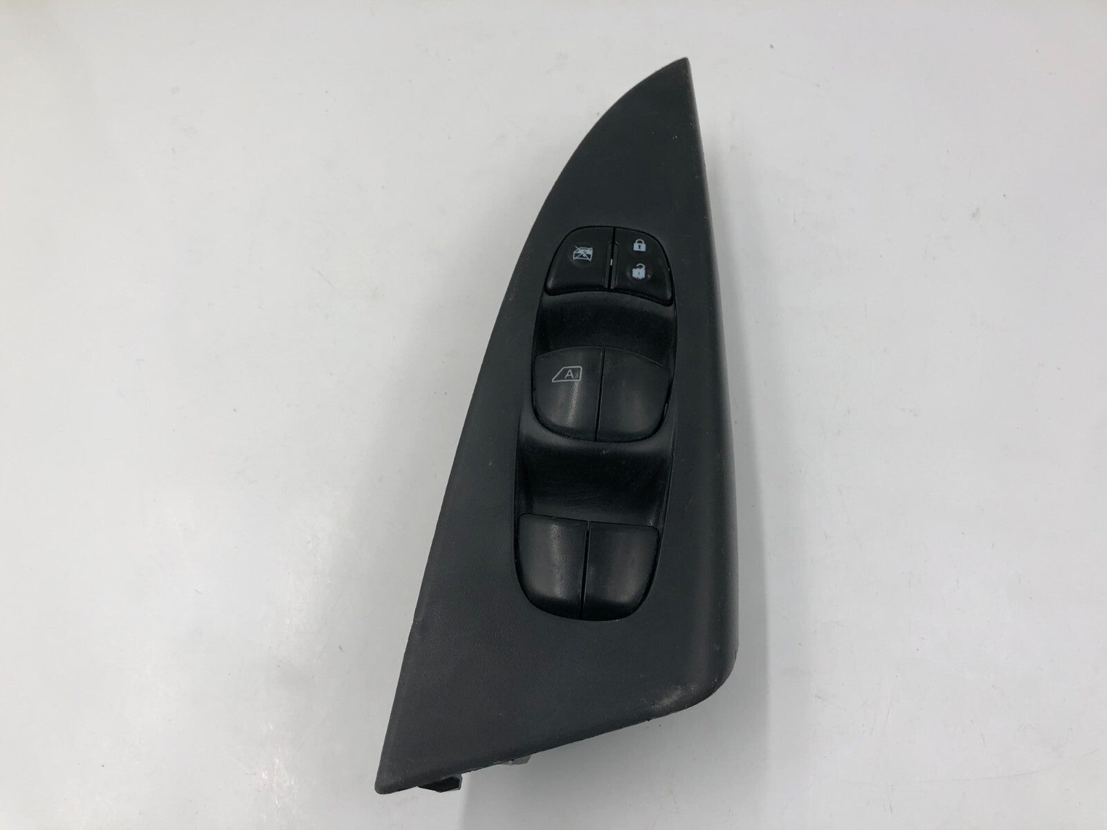 2013-2019 Nissan Sentra Master Power Window Switch OEM E01B68010