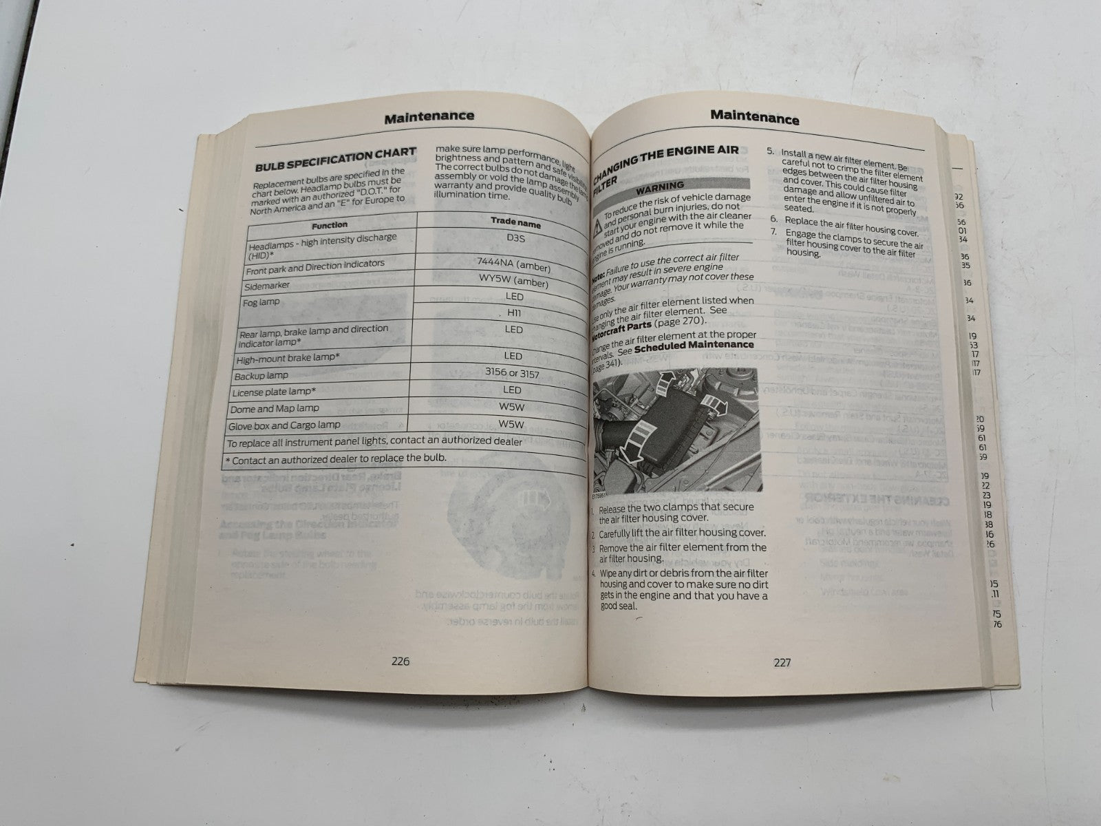 2016 Ford Mustang Owners Manual Set with Case OEM C02B04037