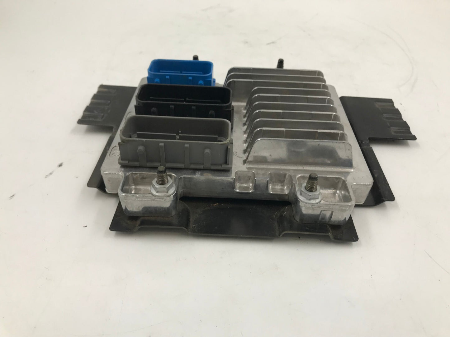 2017-2021 Chevrolet Trax Engine Control Module Unit ECU ECM OEM D02B43068