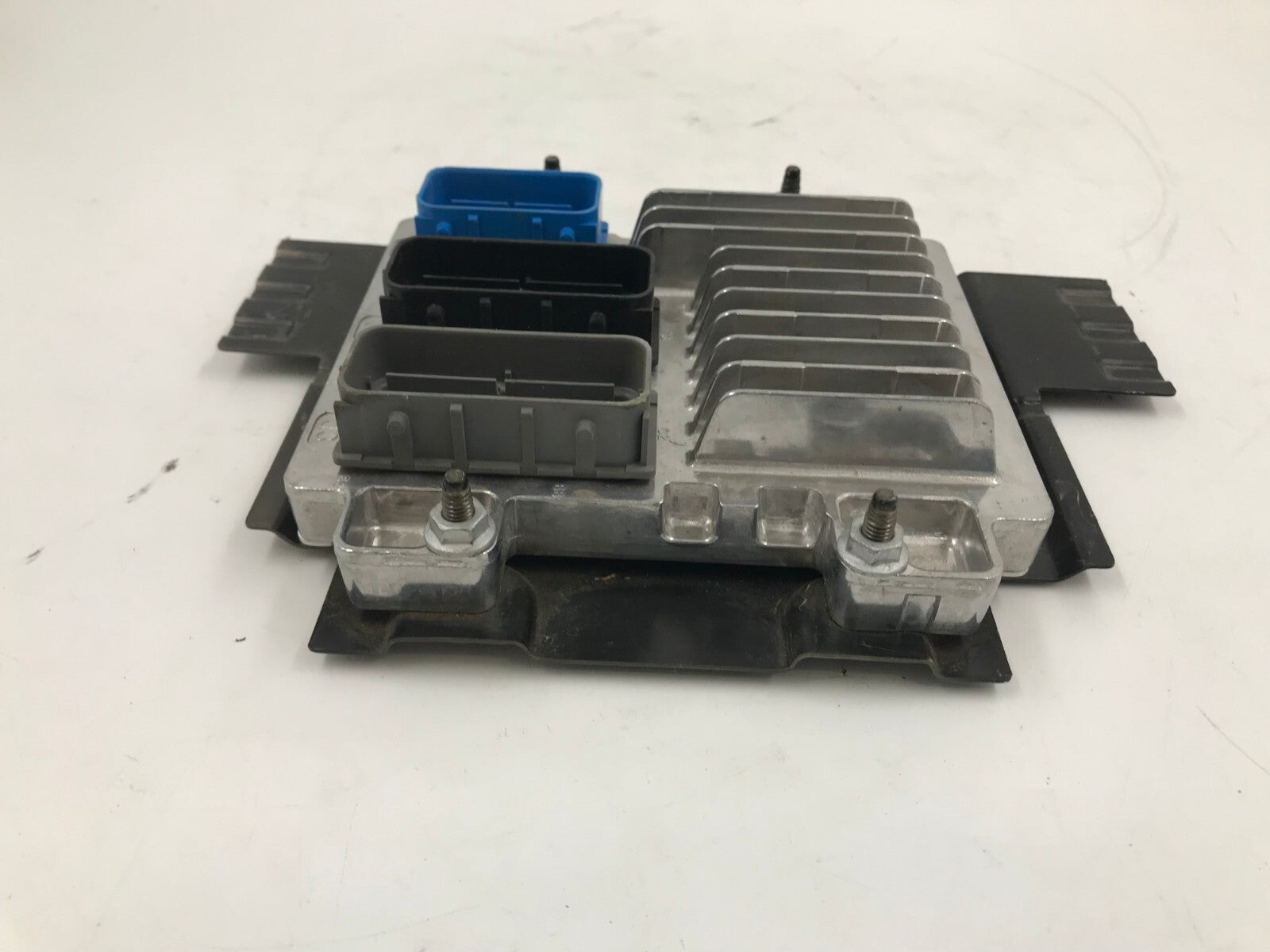2017-2021 Chevrolet Trax Engine Control Module Unit ECU ECM OEM D02B43068