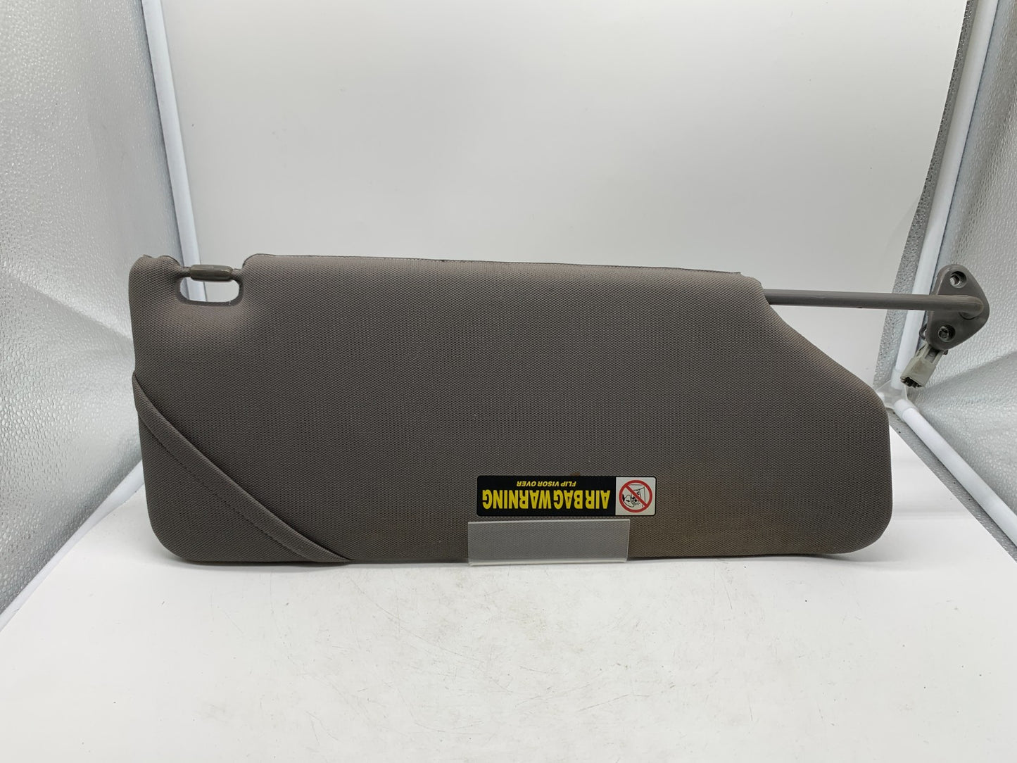 2006-2010 Honda Odyssey Driver Sun Visor Charcoal Illuminated OEM A04B09001