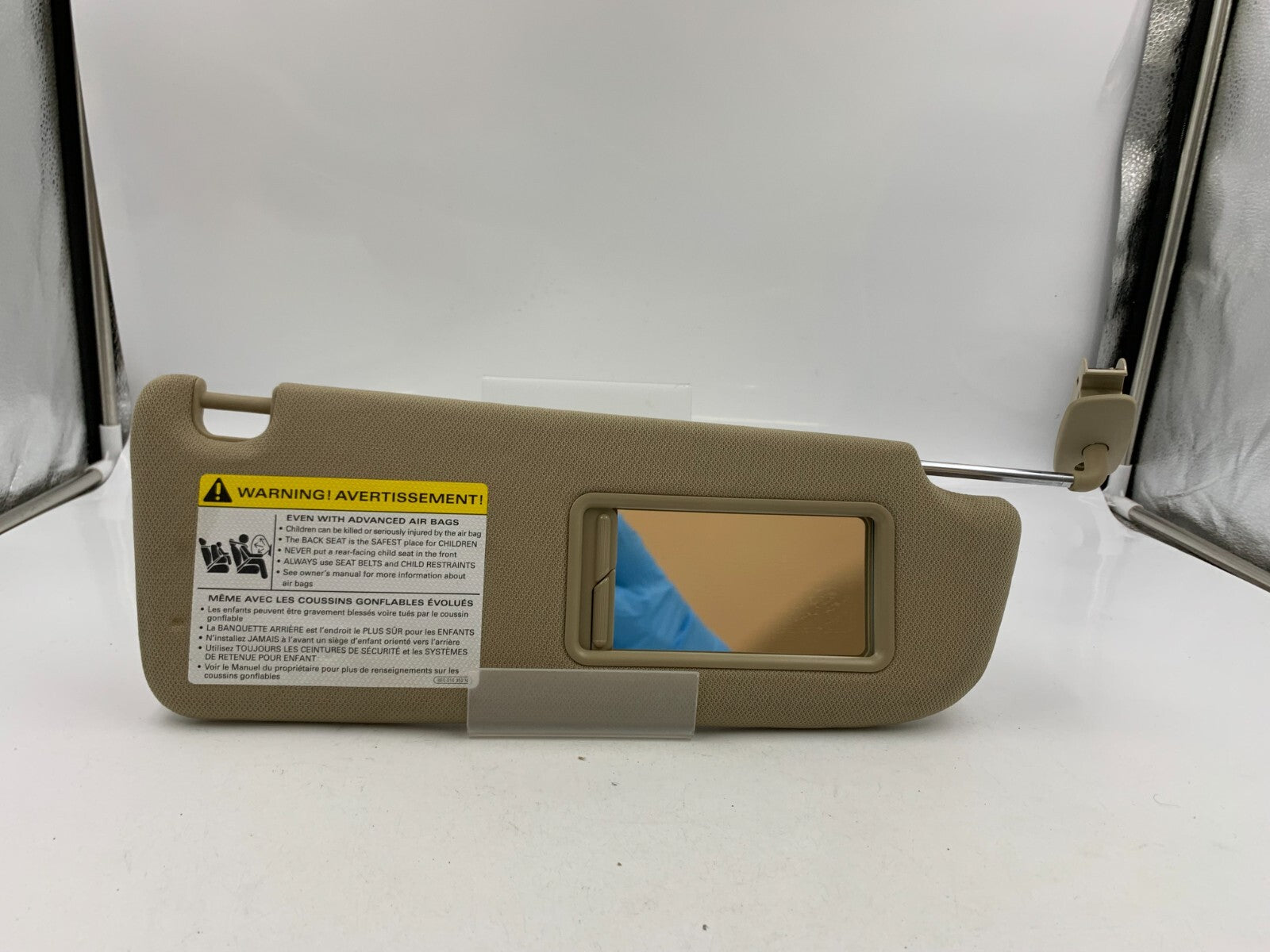 2005-2011 Audi A6 Passenger Sun Visor Brown Illuminated OEM B01B10002