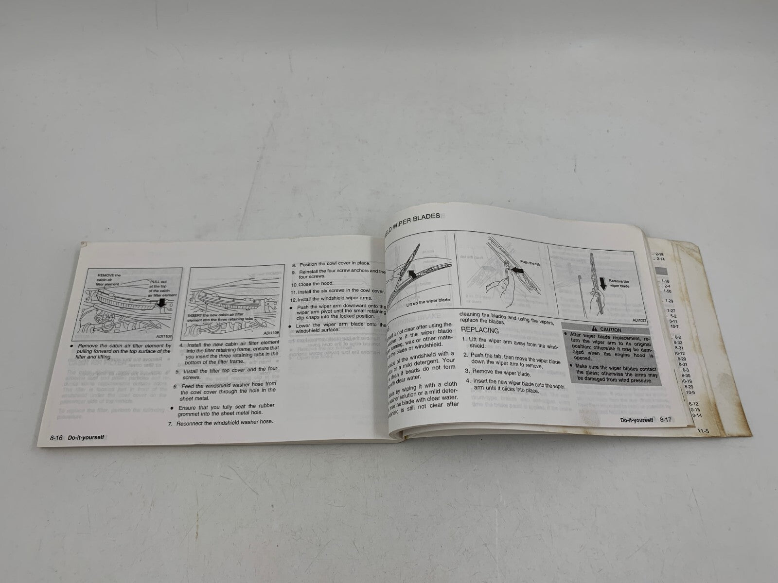 2001 Nissan Quest Owners Manual with Case OEM A01B23011