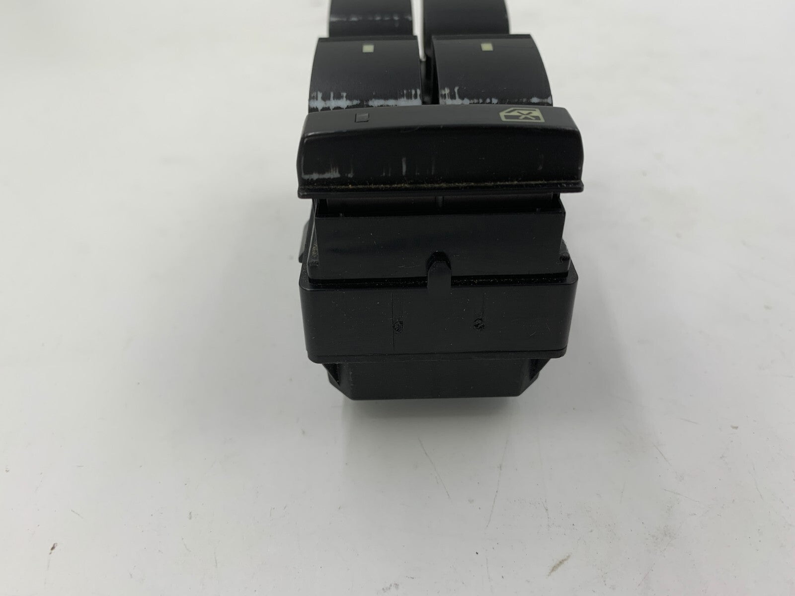 2009-2010 Chevrolet Traverse Master Power Window Switch OEM A02B62007