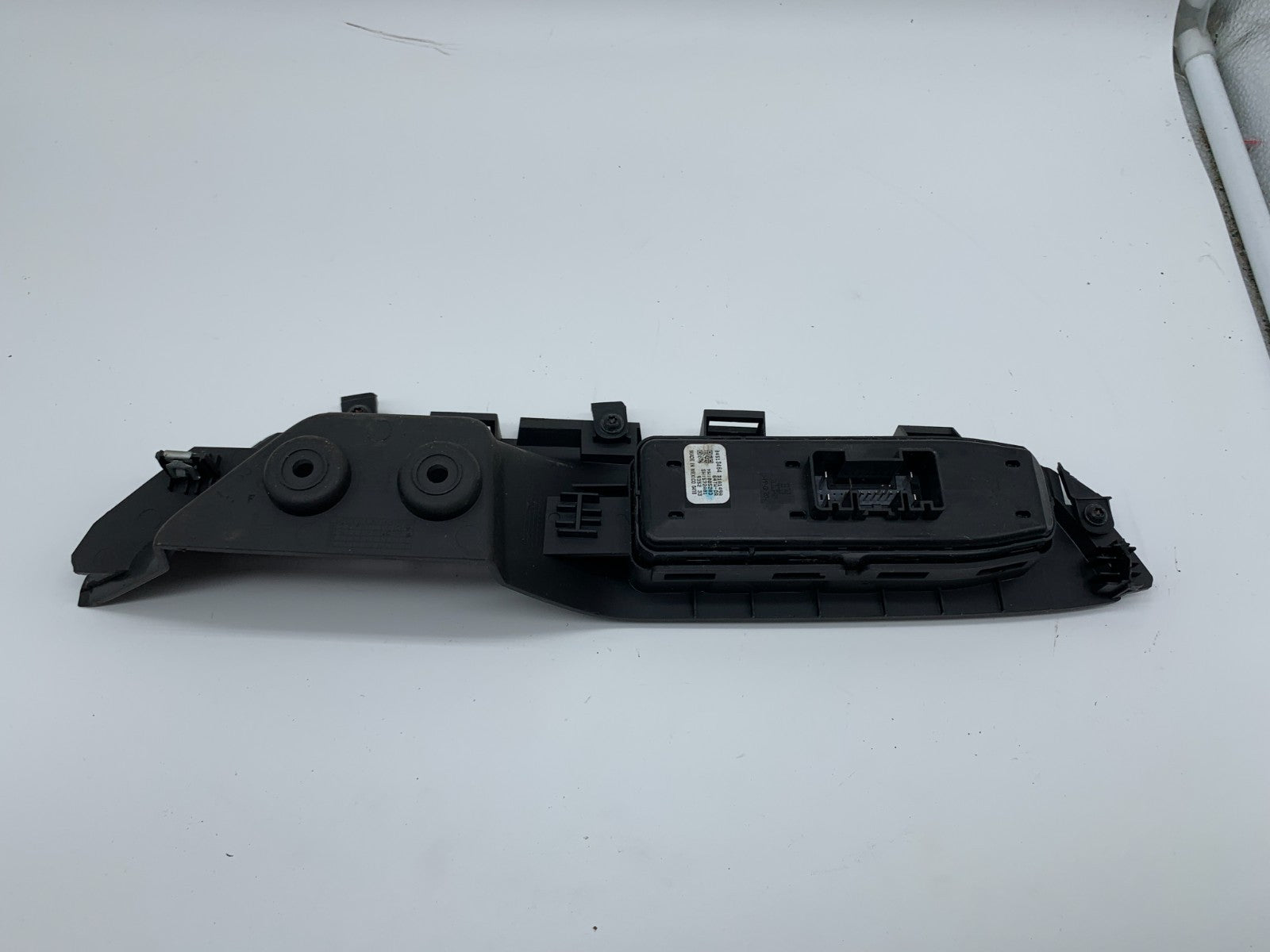 2020-2023 GMC Acadia Master Power Window Switch OEM B03B54006