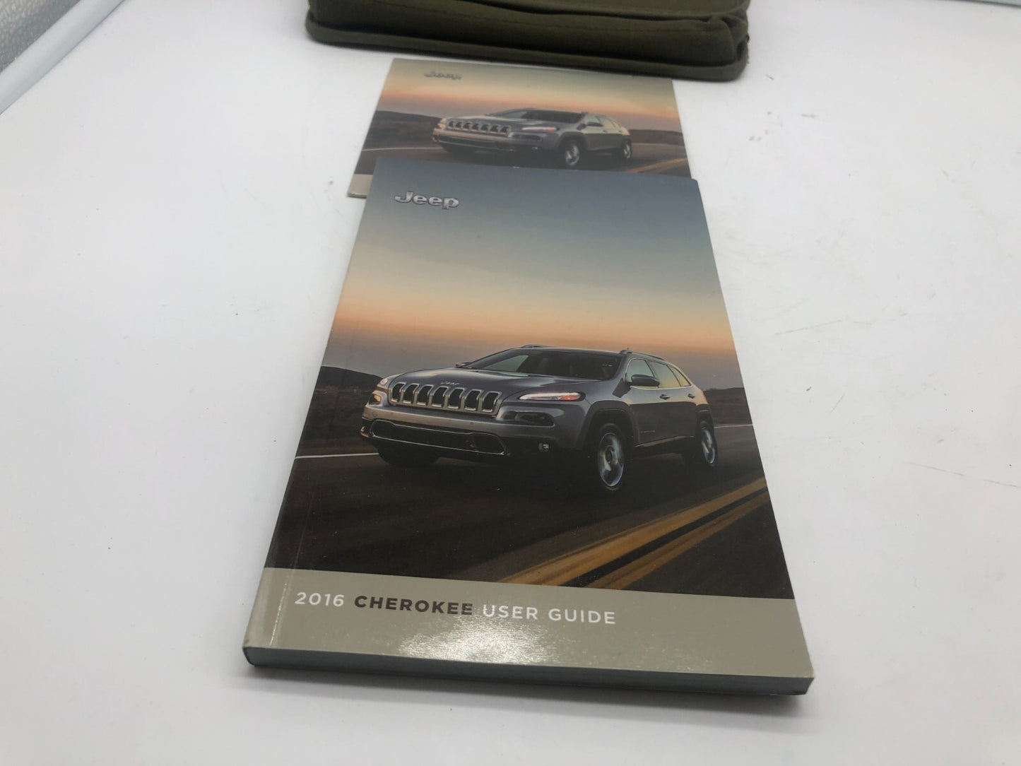 2016 Jeep Cherokee Owners Manual Set with Case OEM A03B35057