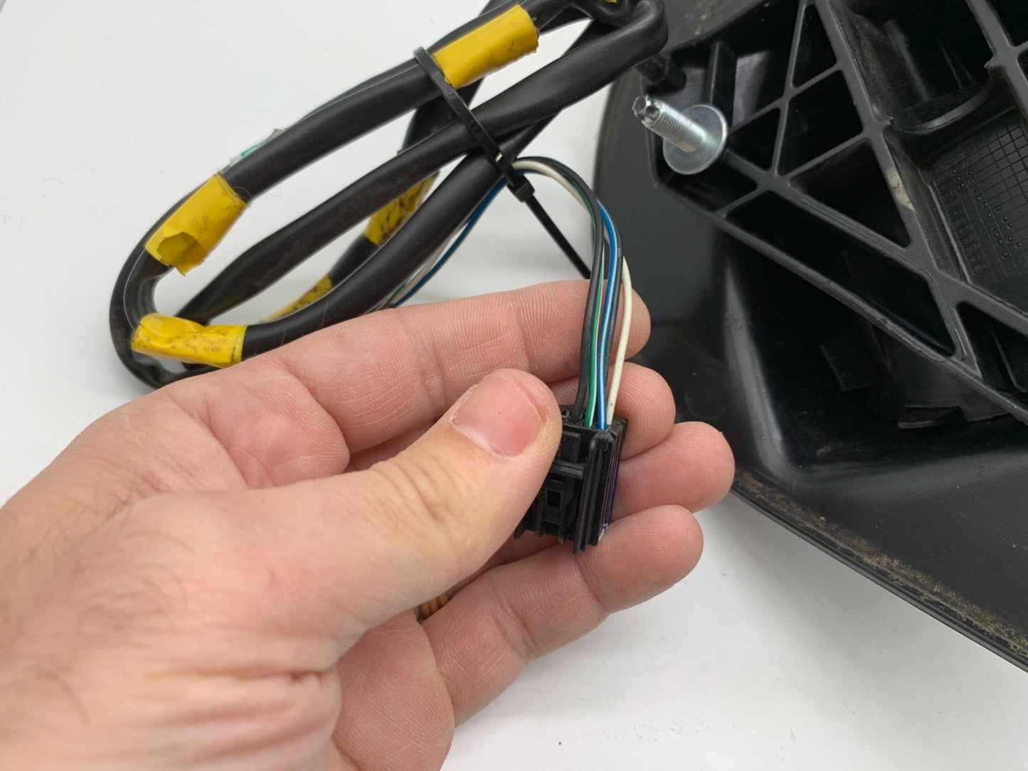 2007-2014 Chevrolet Silverado 1500 Driver Power Door Mirror Black OEM