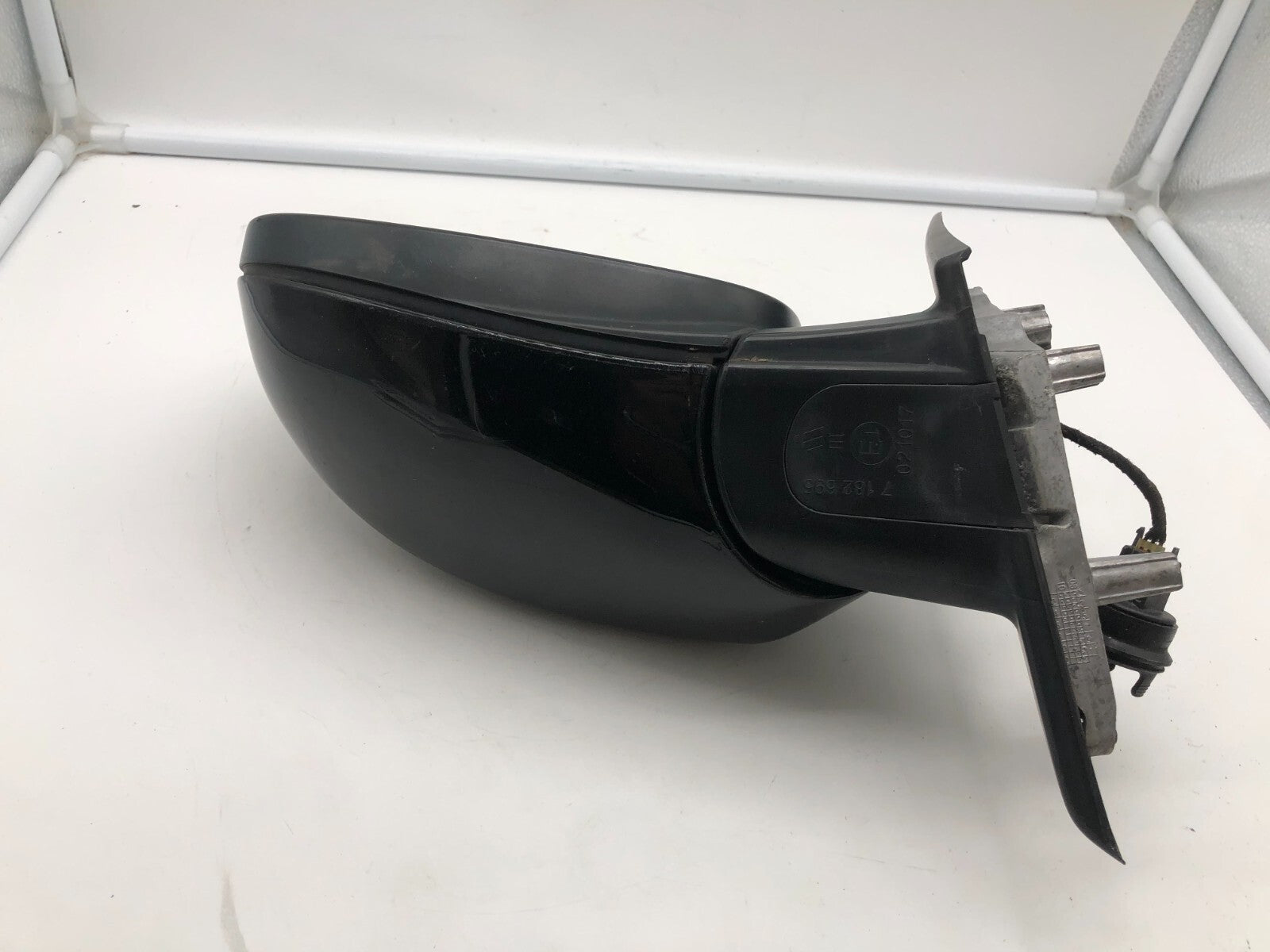2009-2011 BMW 335i Driver Side View Power Door Mirror Black OEM A02B21001