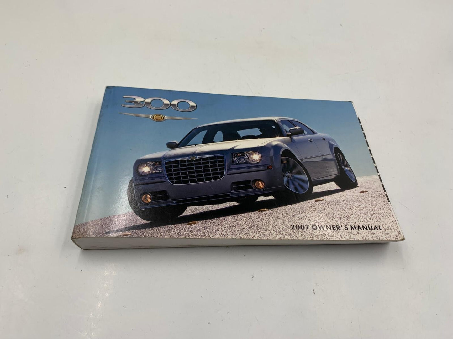 2007 Chrysler 300 Owners Manual Set with Case OEM A02B20039