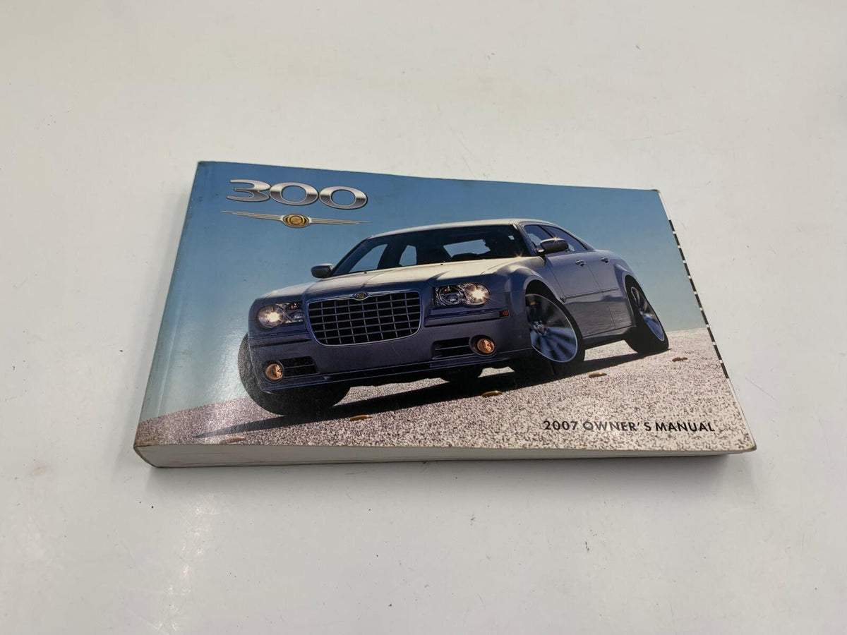 2007 Chrysler 300 Owners Manual Set with Case OEM A02B20039
