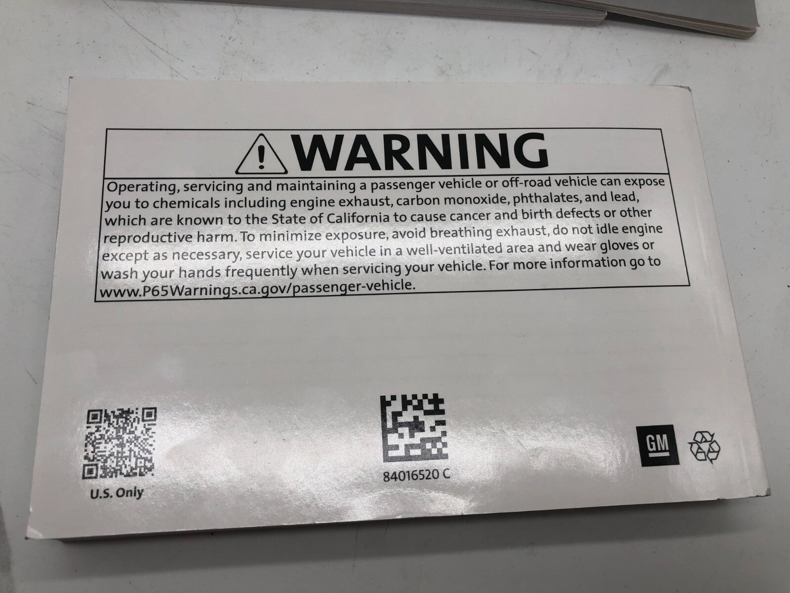 2018 Chevrolet Silverado Owners Manual Set OEM D03B61007