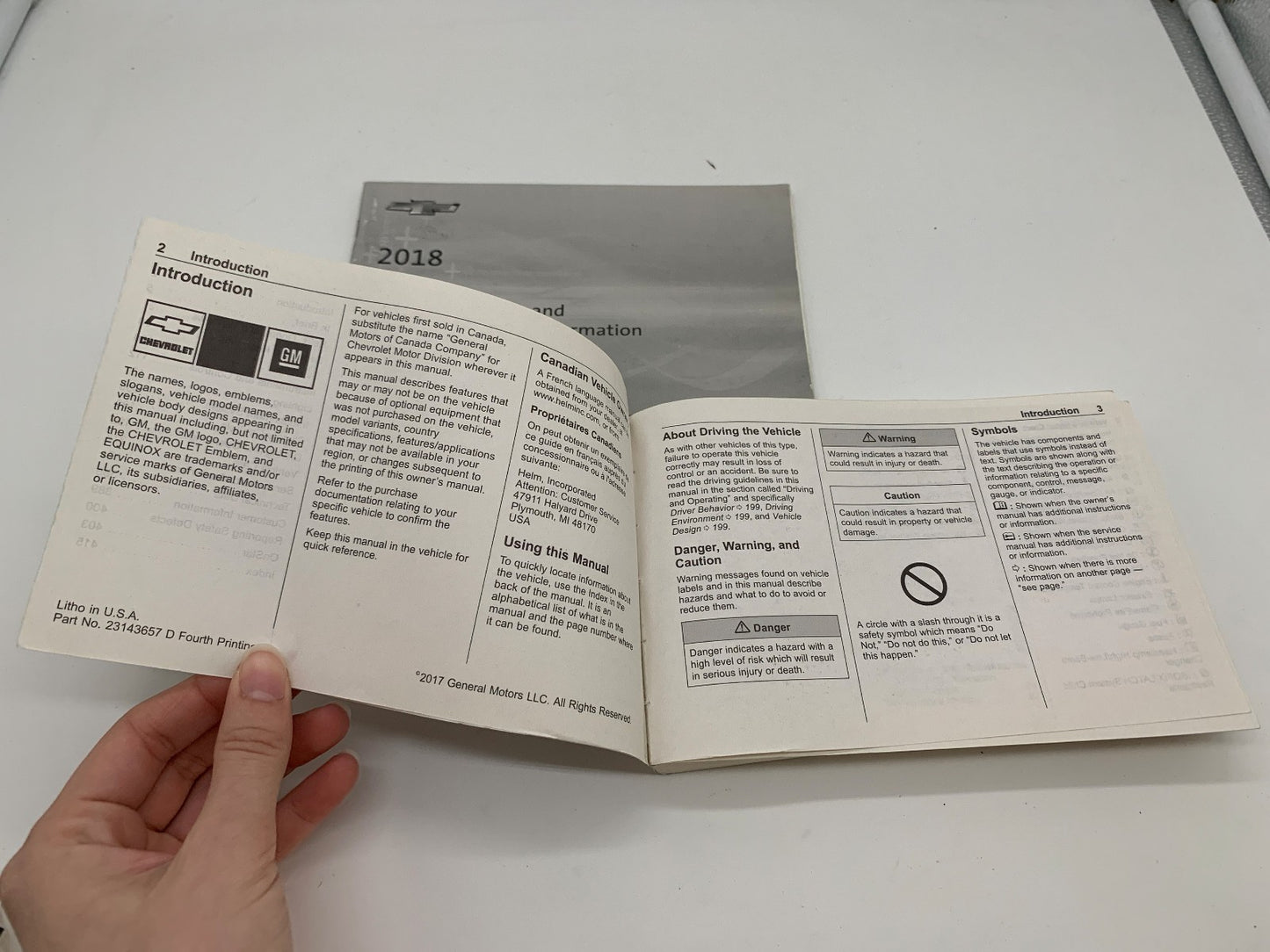 2018 Chevrolet Equinox Owners Manual OEM R01B29015