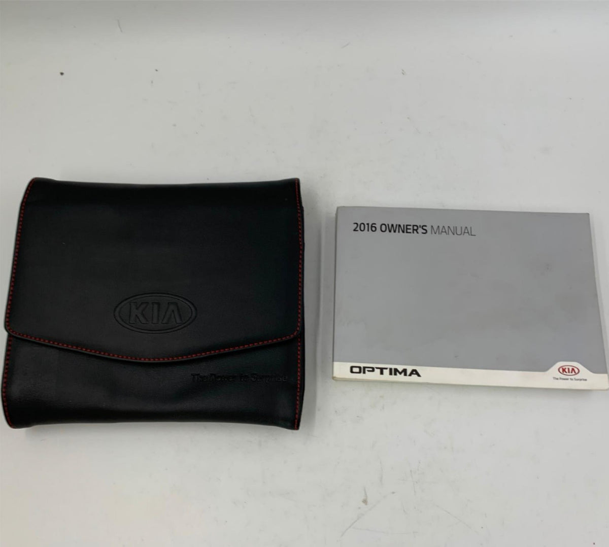 2016 Kia Optima Sedan Owners Manual with Case OEM D01B64004