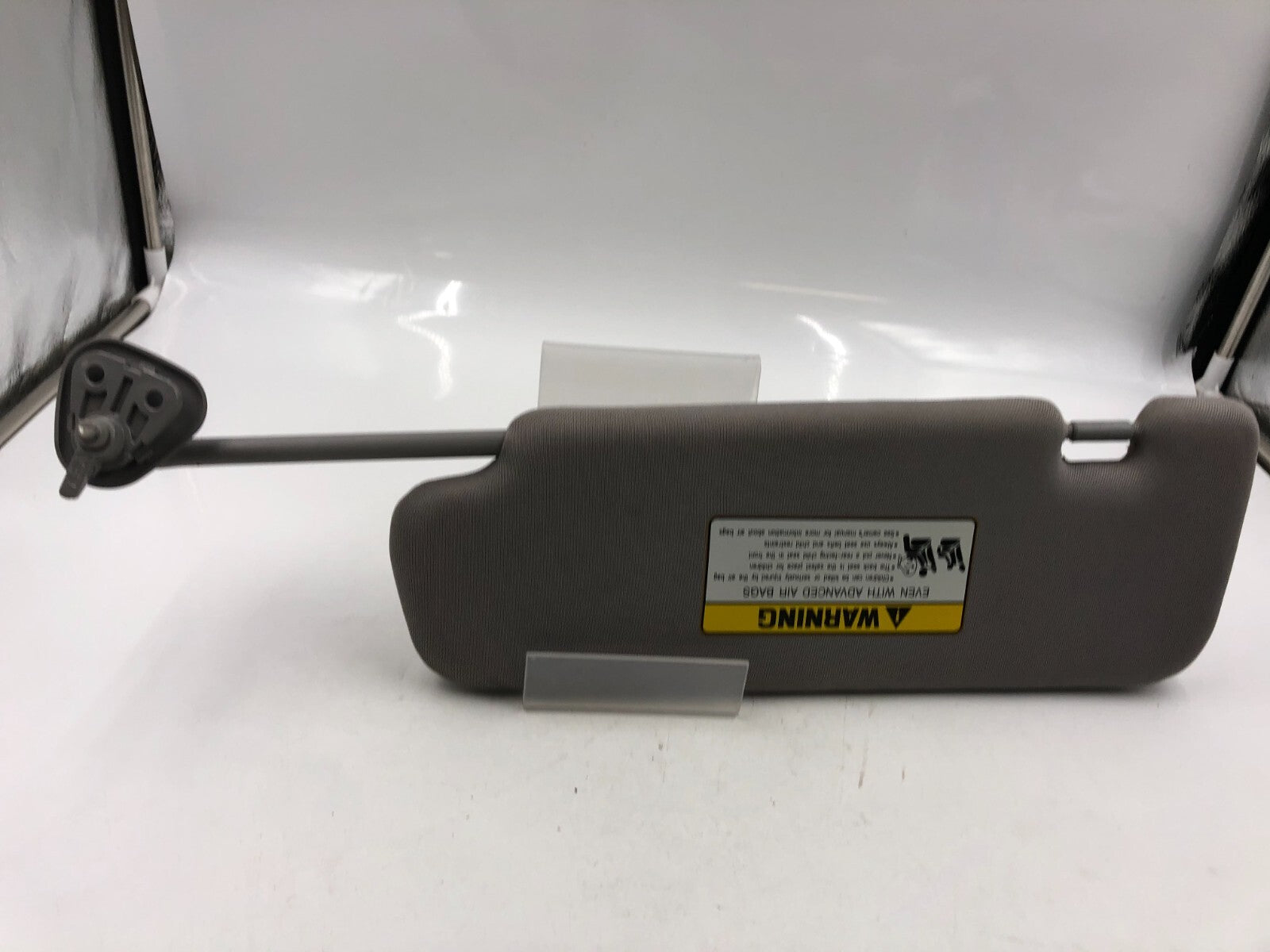 2011-2015 Hyundai Sonata Passenger Sun Visor Sunvisor Gray Illuminated D01B39066