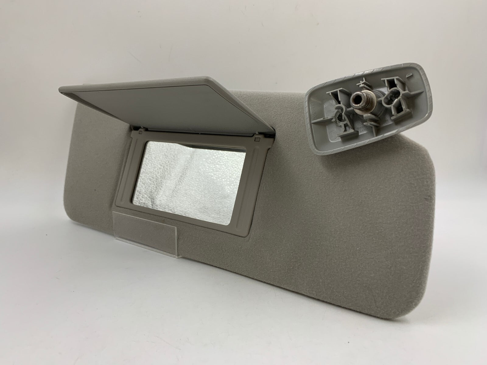 2004-2008 Ford F150 Passenger Sun Visor Gray OEM A04B34023