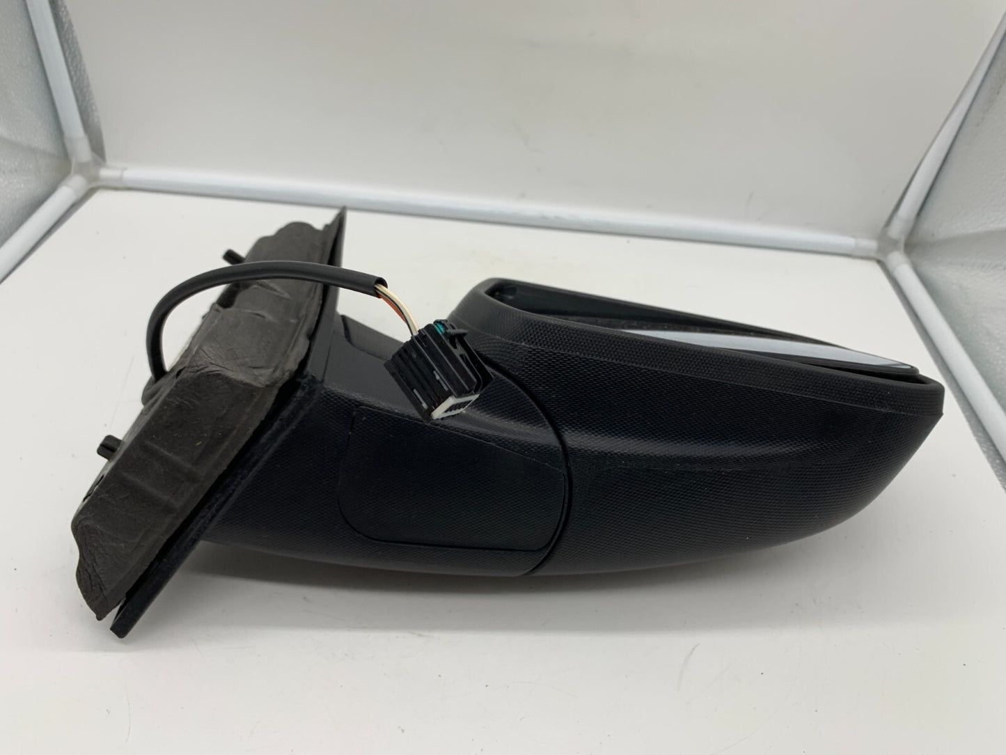 2015-2017 Chevrolet Equinox Passenger Side Power Door Mirror Black OEM B01B25044