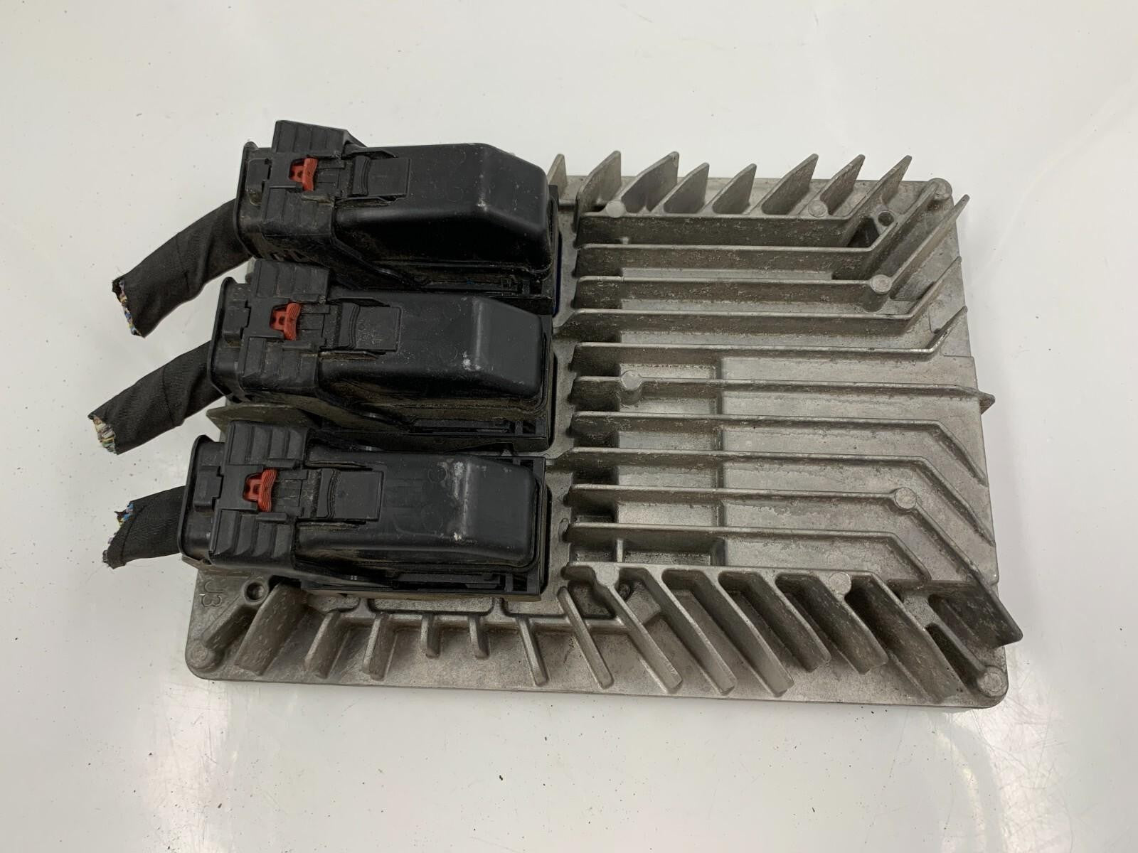 2013-2016 Buick Regal Engine Control Module ECU ECM OEM C04B37081