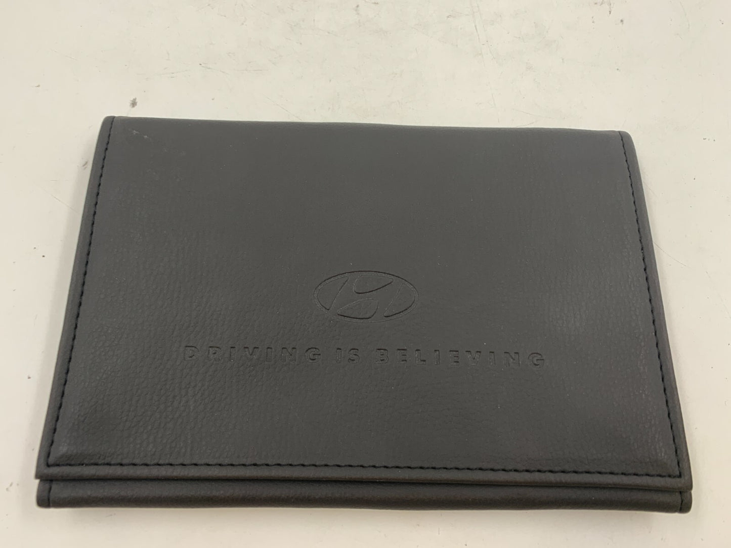 2003 Hyundai Owners Manual Case Only OEM D02B26040