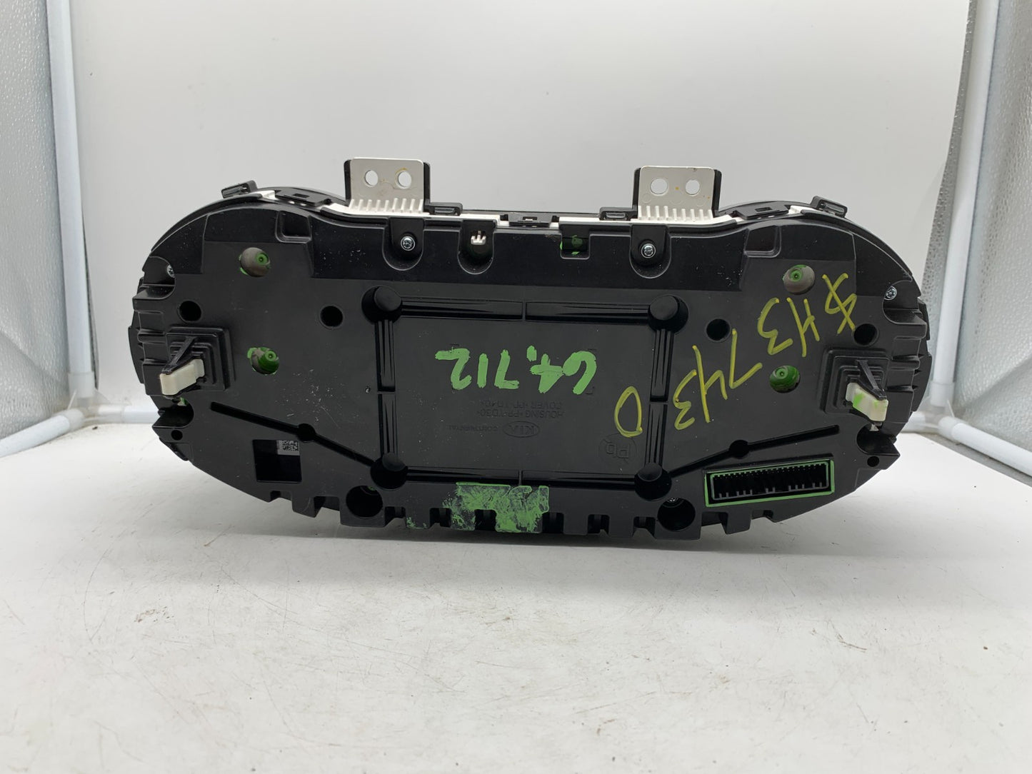 2016-2018 Kia Optima Speedometer Instrument Cluster 64712 Miles OEM B03B08003