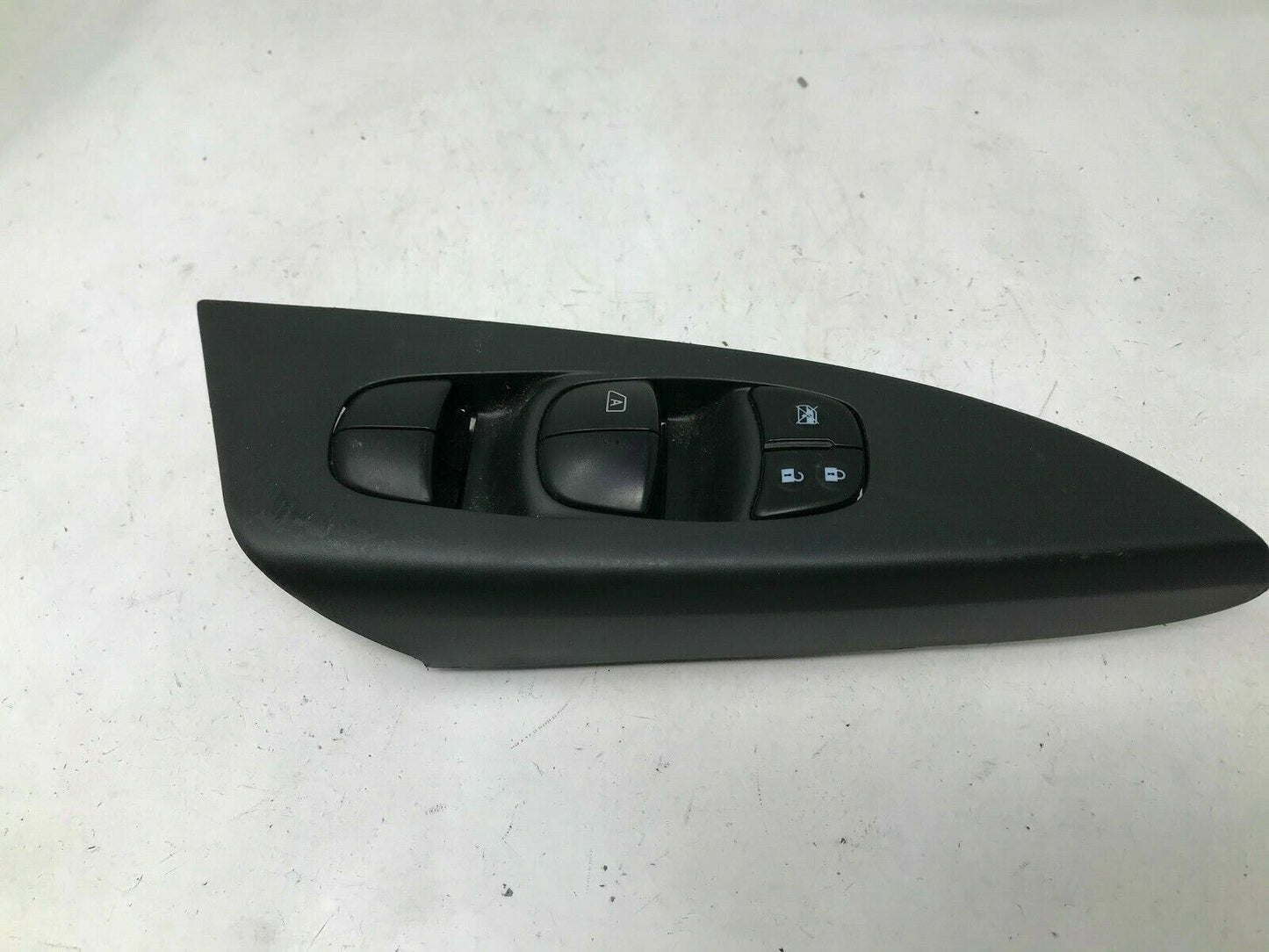 2013-2019 Nissan Sentra Master Power Window Switch OEM C03B19009