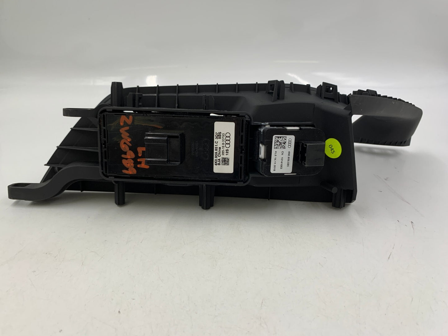 2019 Audi E-Tron Master Power Window Switch OEM D02B41017