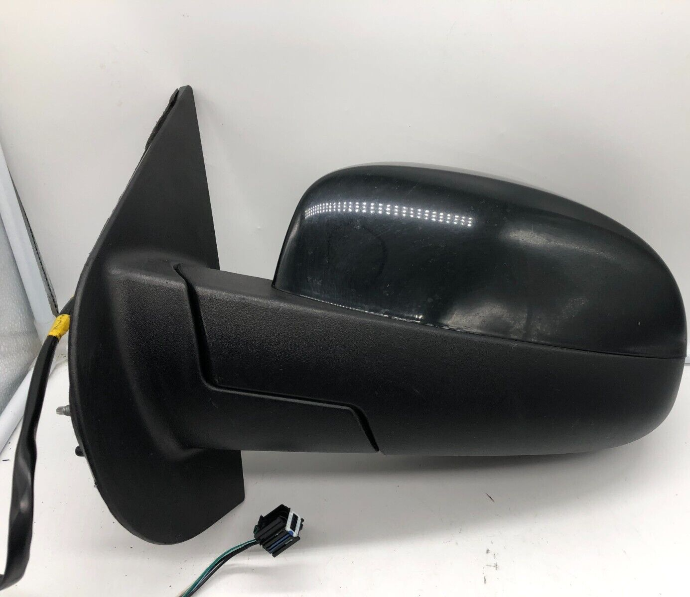 2007-2014 Chevrolet Tahoe Driver Side View Power Door Mirror Black OEM A02B22045