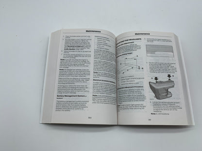 2021 Ford Super Duty Owners Manual Set with Case OEM E04B35010