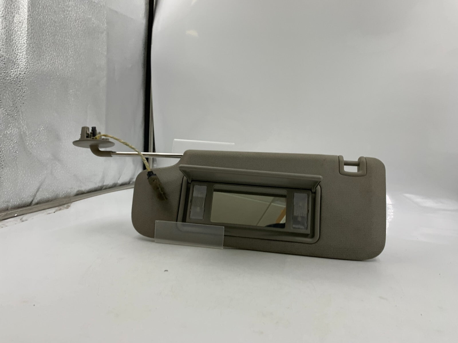 2014-2019 Cadillac ATS Driver Sun Visor Gray Illuminated OEM D02B63006