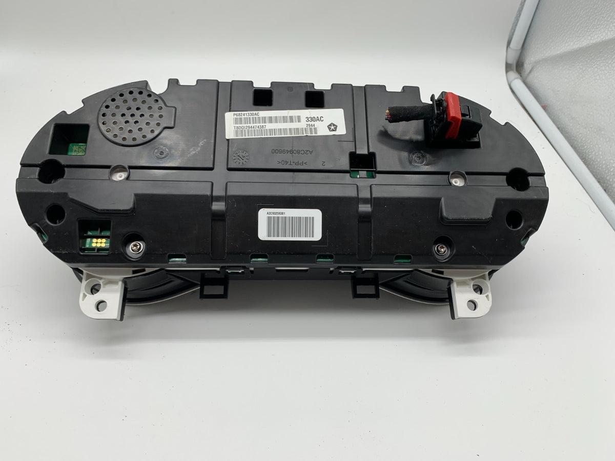 2015 Jeep Grand Cherokee Speedometer Instrument Cluster 46660 Miles B02B12003