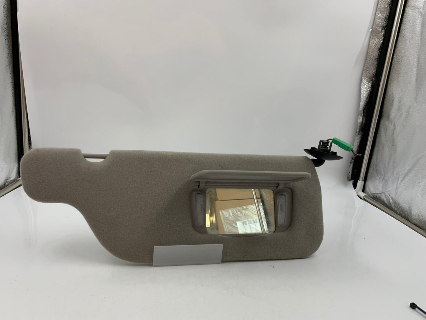 2001-2003 Ford Windstar Passenger Sun Visor Gray Illuminated OEM E02B62006