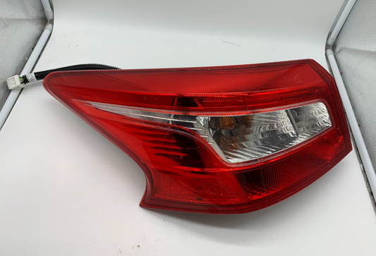 2016-2019 Nissan Sentra Driver Tail Light Taillight Quarter Panel OEM D02B70012