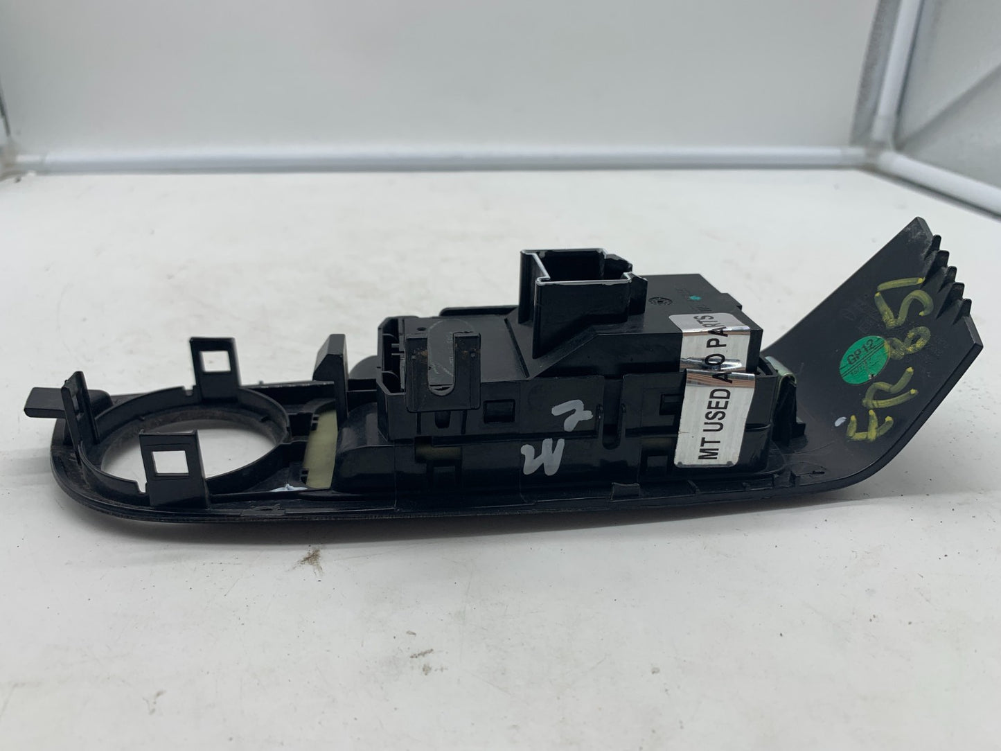 2014-2016 Chevrolert Malibu Master Power Window Switch OEM A04B55002