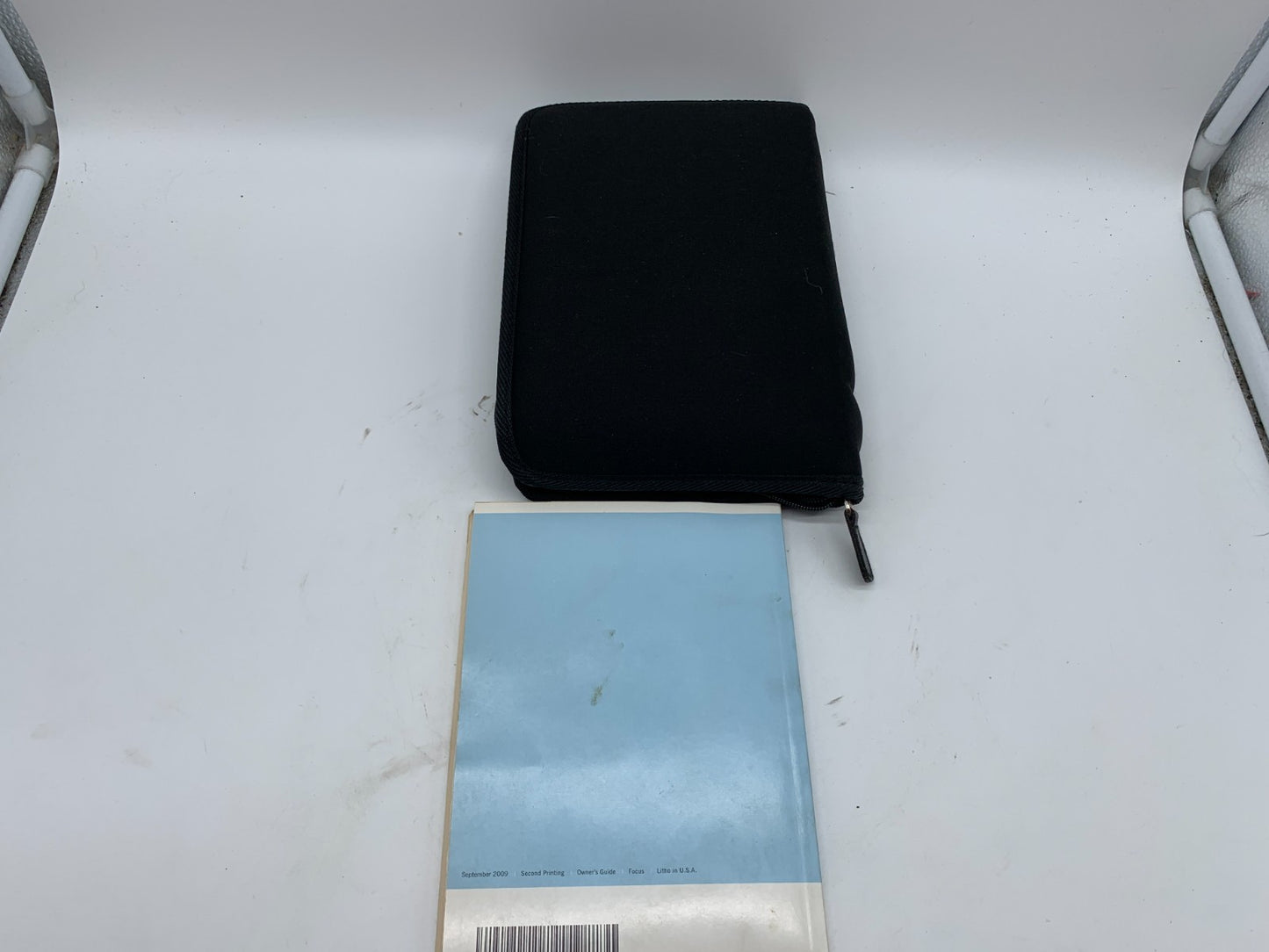 2010 Ford Focus Owners Manual Set with Case OEM D03B28012