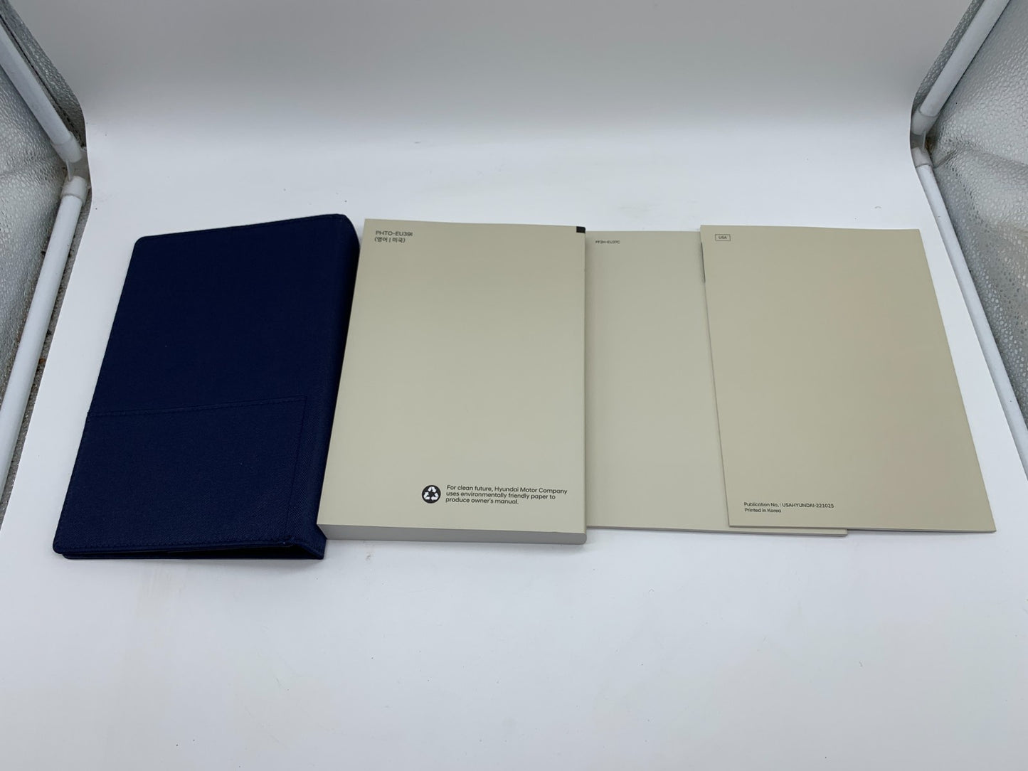 2023 Hyundai Tucson Hybrid Owners Manual Set with Case OEM A03B54005