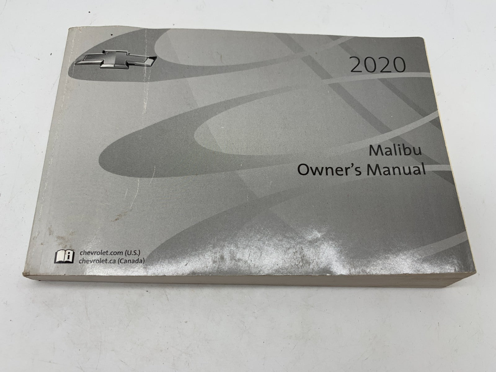 2020 Chevrolet Malibu Owners Manual OEM C03B23012