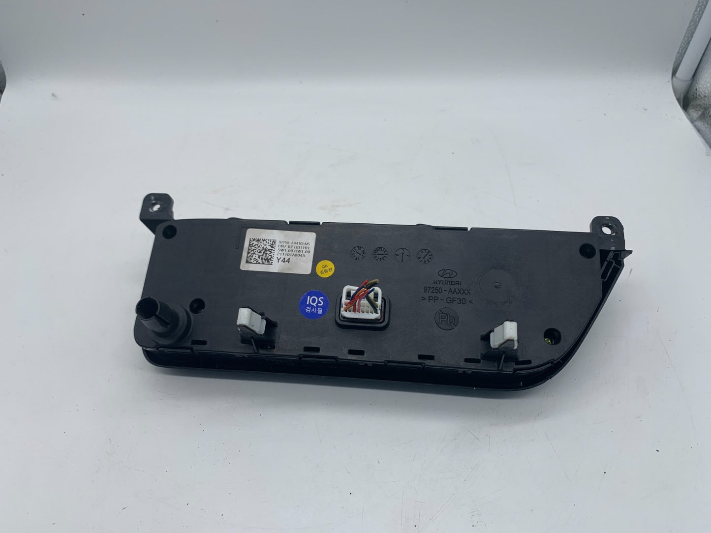 2021-2022 Hyundai Elantra Climate Control AC Heater Unit OEM 97250AA410LM5
