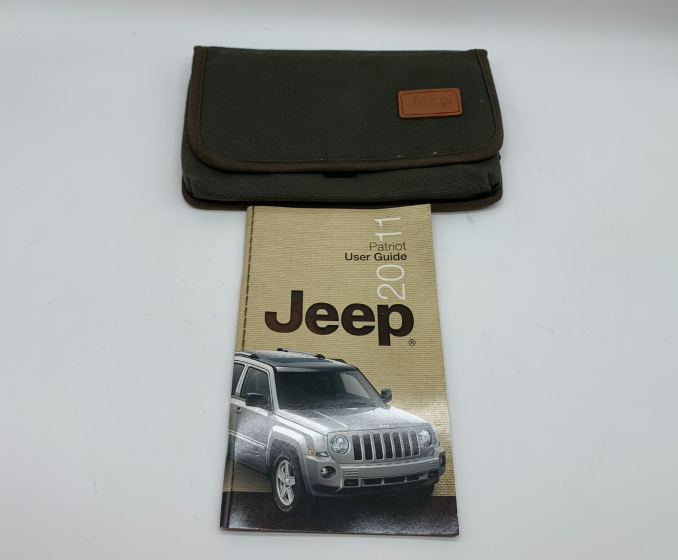 2011 Jeep Patriot Owners Manual Set with Case OEM C03B50002
