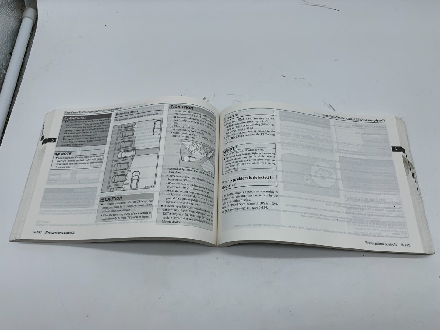 2020 Mitsubishi Outlander Owners Manual OEM A02B50048