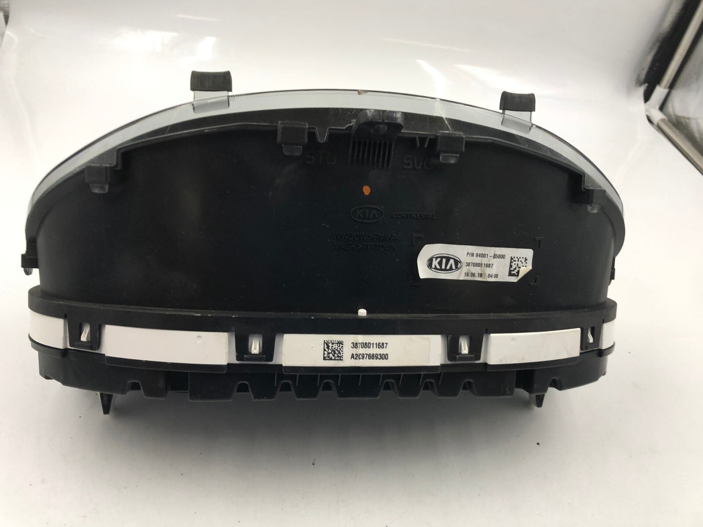 2016-2018 Kia Optima Speedometer Instrument Cluster 18770 Miles OEM D01B61002