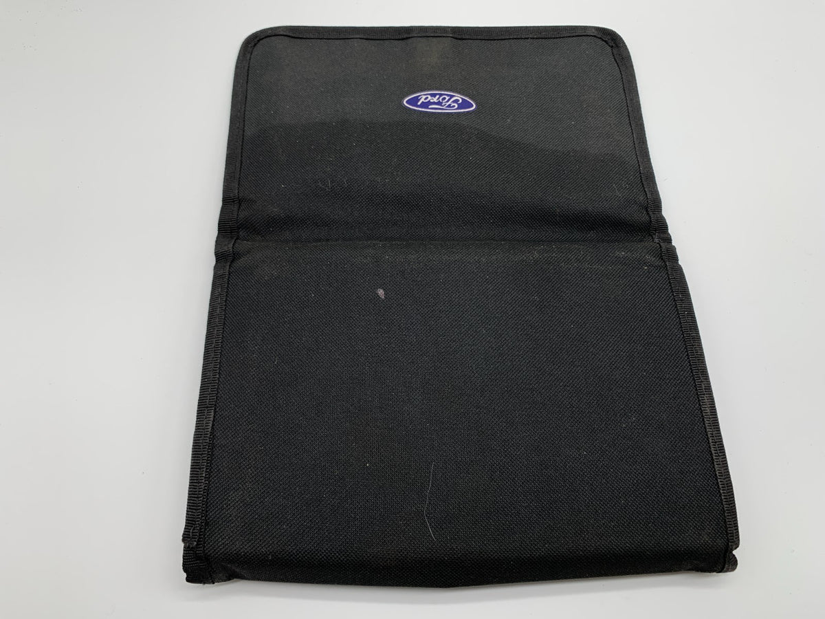 2016 Ford Focus Owners Manual Set with Case OEM C01B55075
