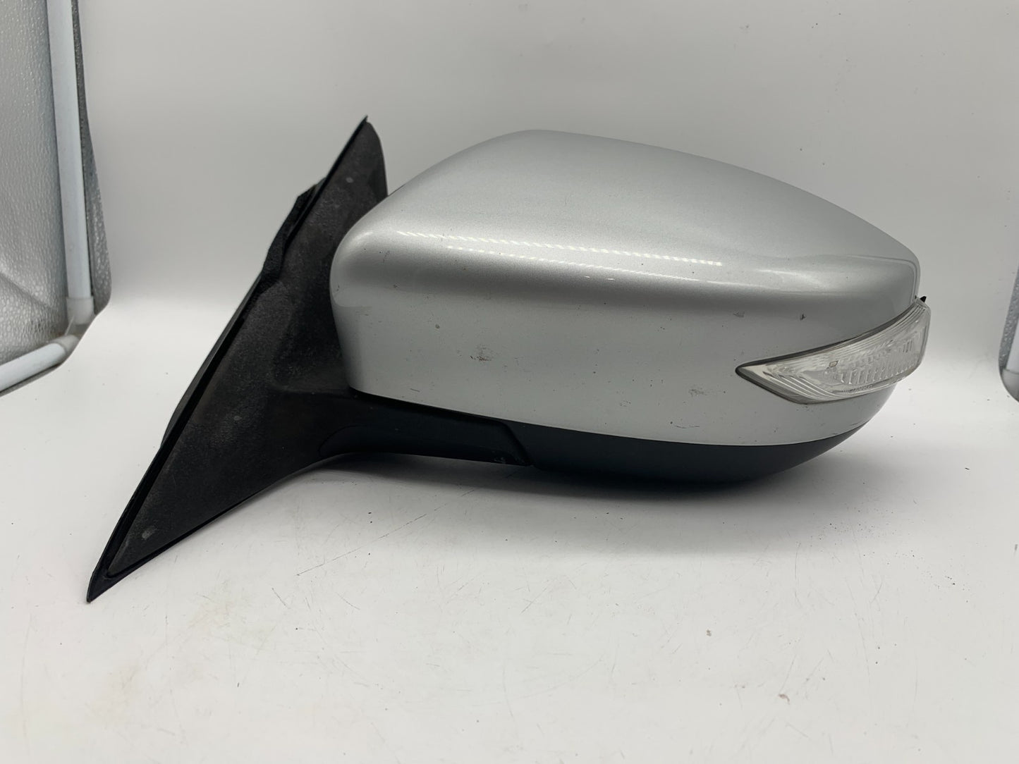 2013-2018 Nissan Altima Sdn Driver Side View Power Door Mirror Silver D01B05003
