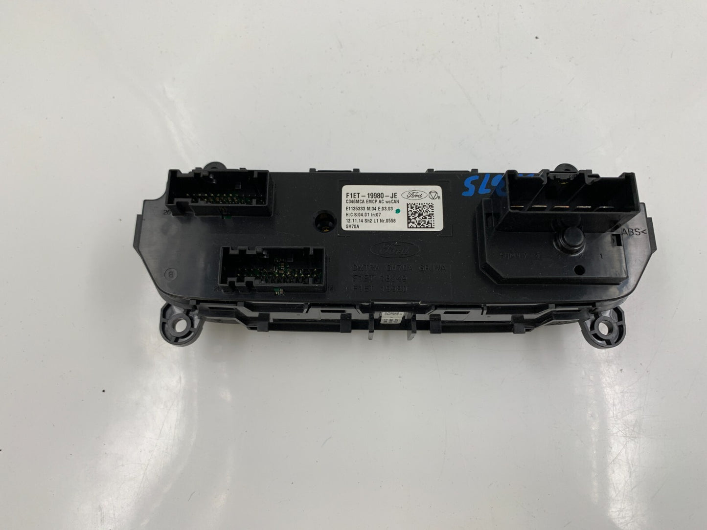 2015-2018 Ford Focus AC Heater Climate Control Unit OEM D03B18006