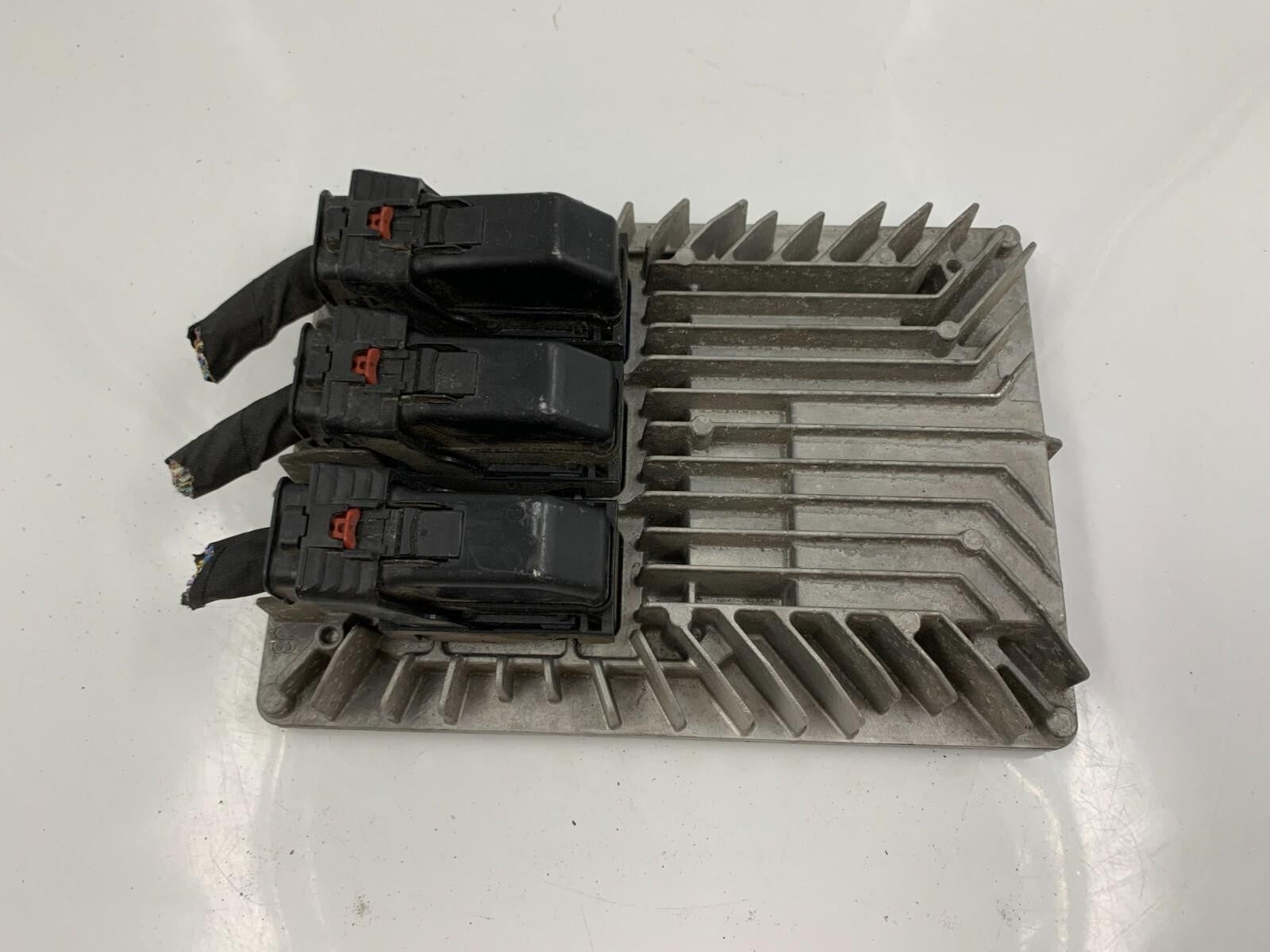 2013-2016 Buick Regal Engine Control Module ECU ECM OEM C04B37081