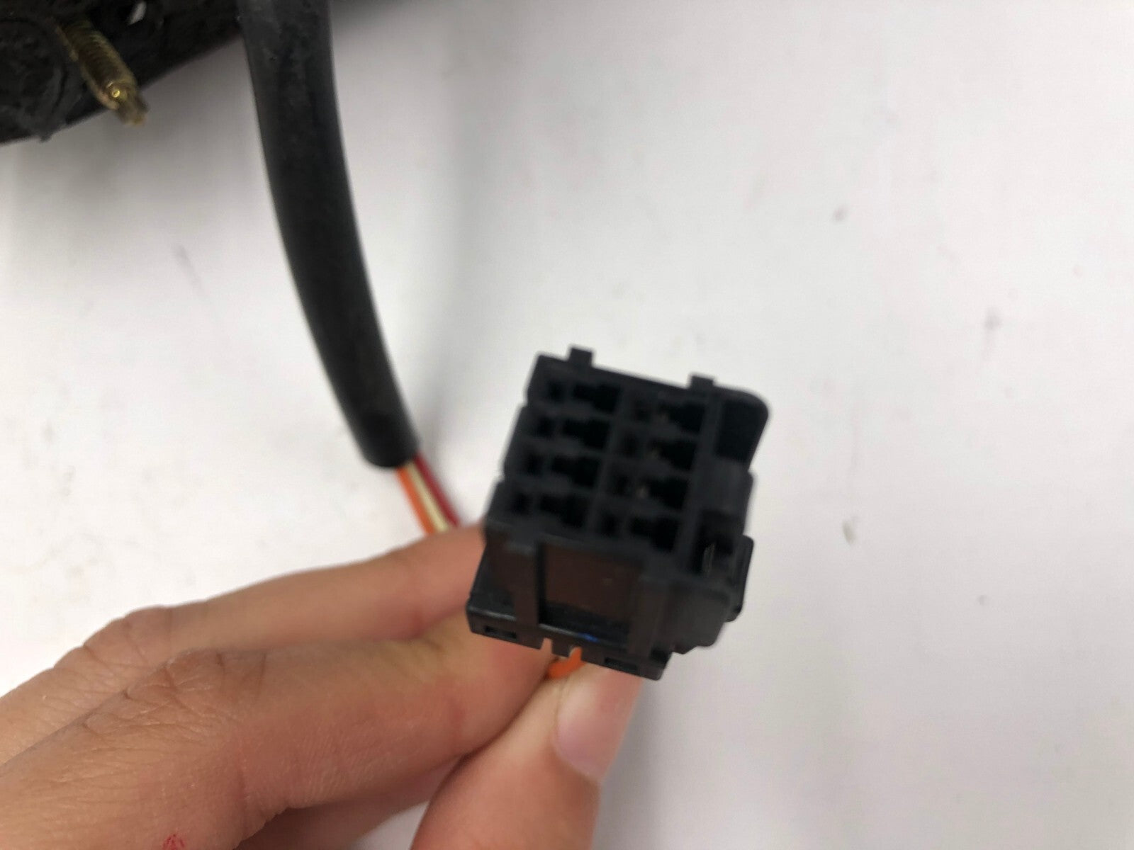 2002-2007 Jeep Liberty Passenger Side Power Door Mirror Black OEM A01B38003