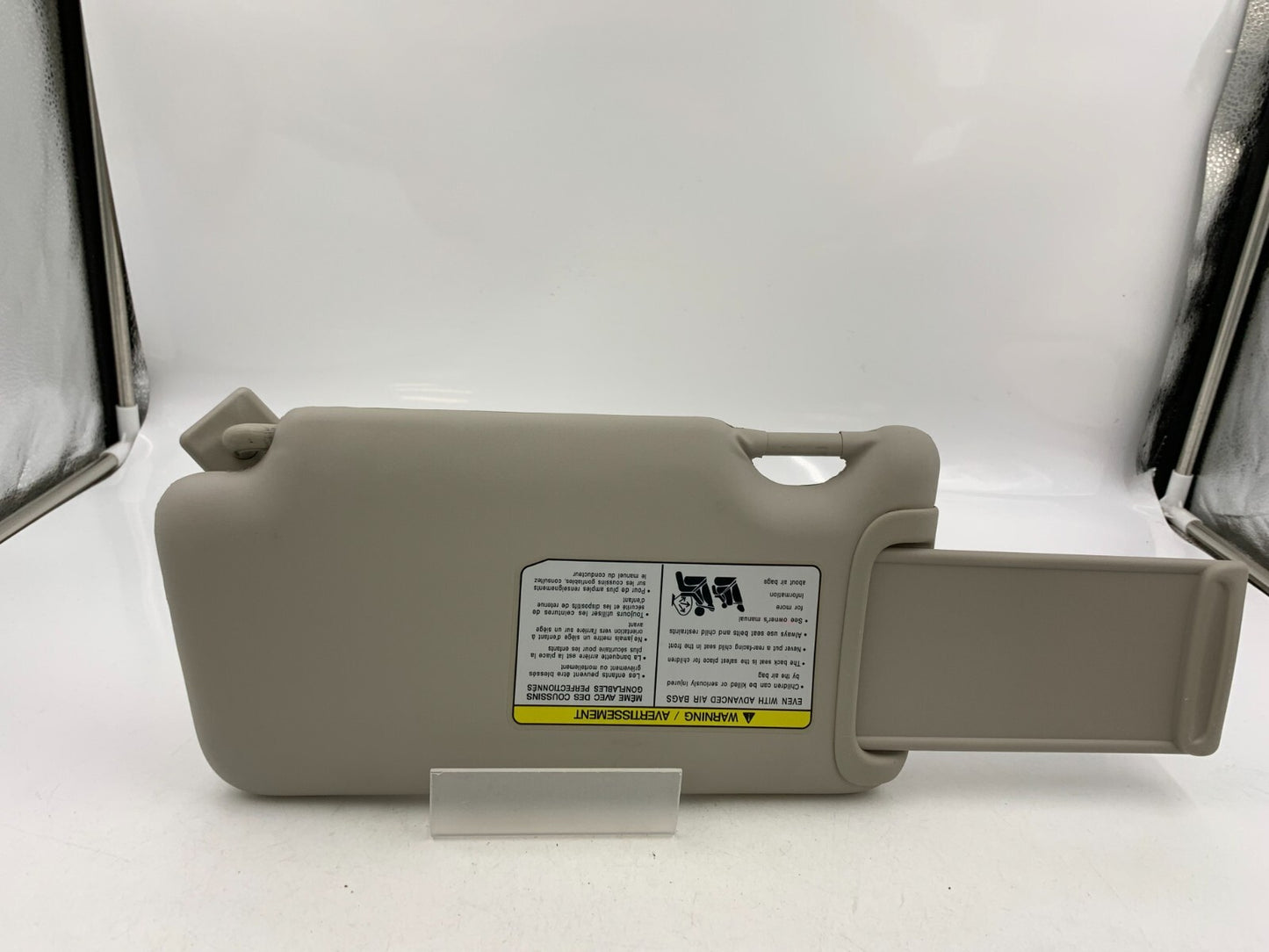 2015-2019 Nissan Versa Passenger Sun Visor Gray OEM D03B42002