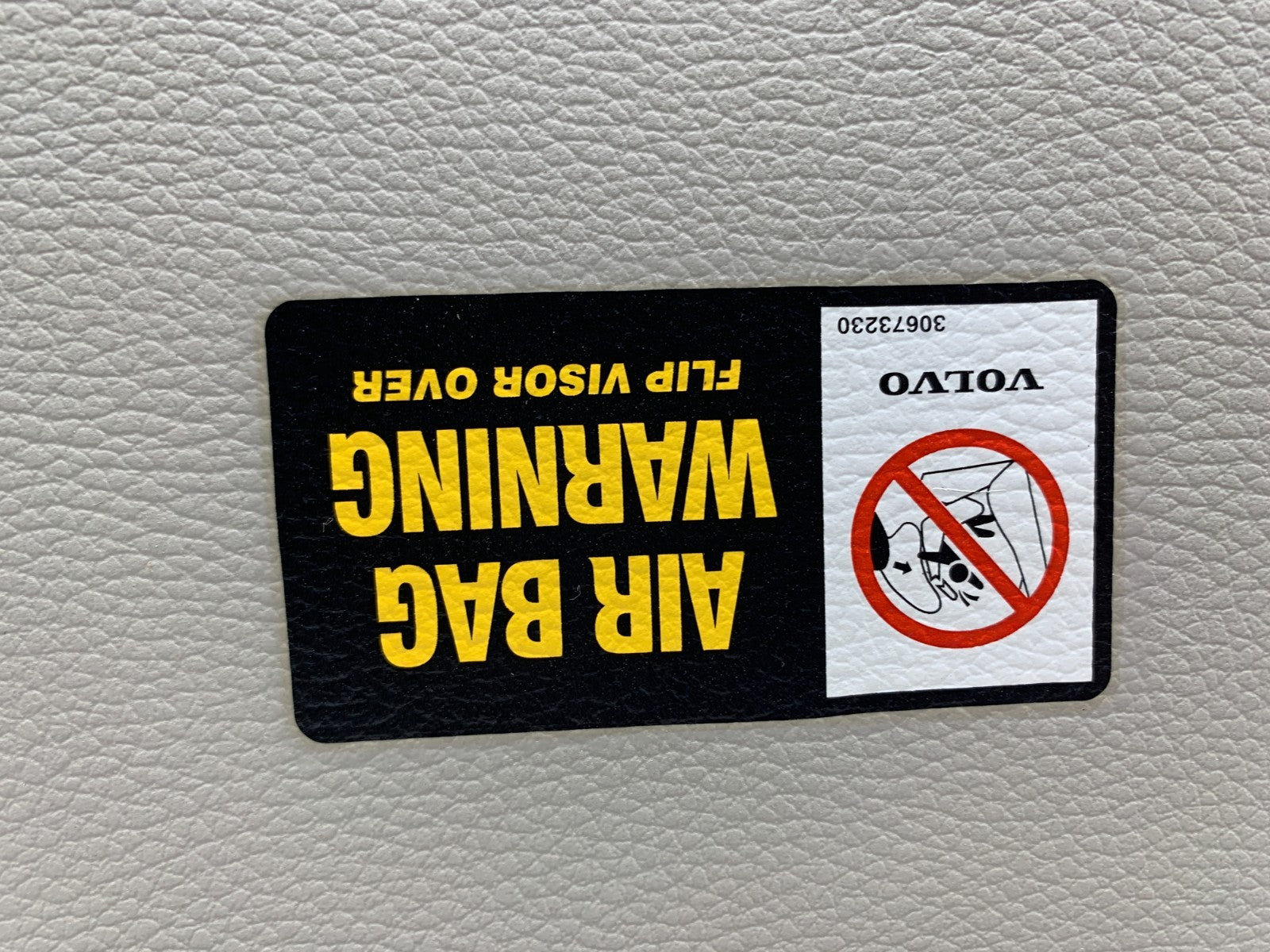 2002-2004 Volvo S60 Passenger Sun Visor Gray Illuminated OEM A02B40001