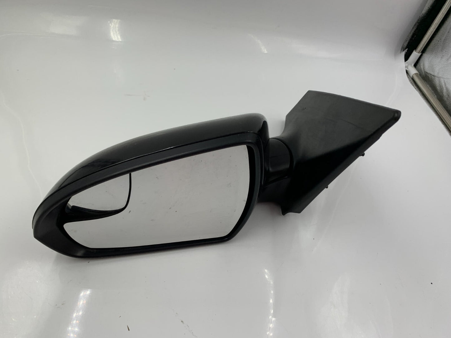 2017-2020 Hyundai Elantra Driver Side View Power Door Mirror Gray OEM B01B09006